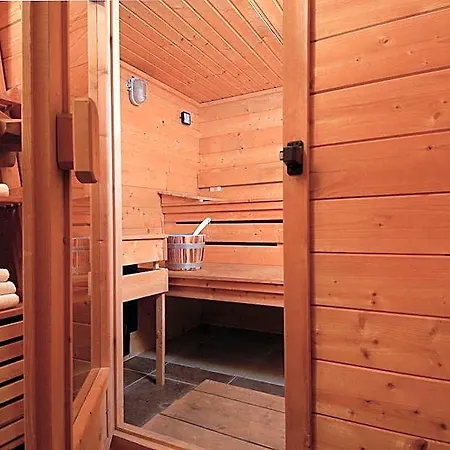 Western L'orangerie 4*