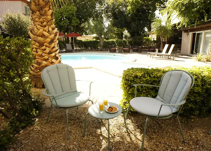 Western L'orangerie מלון נים