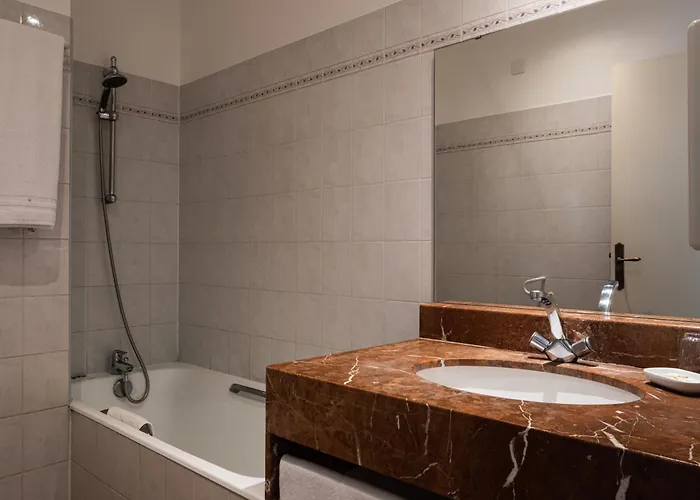 Western L'orangerie 4*