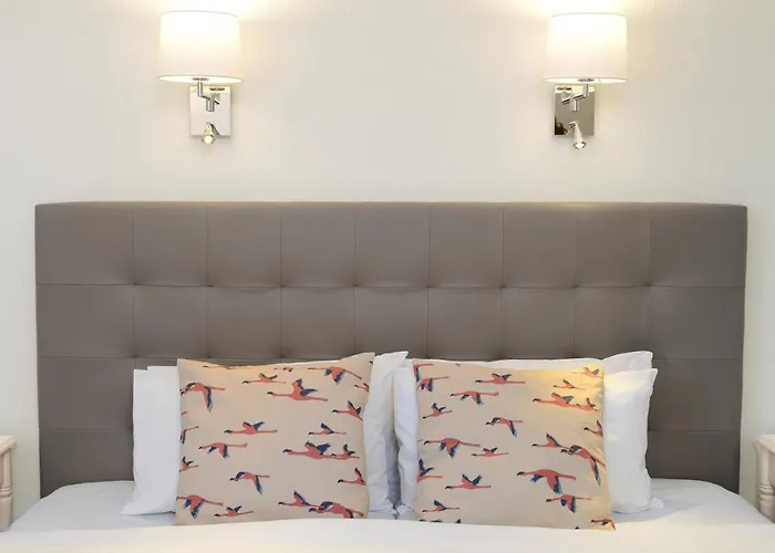 Western L'orangerie מלון 4*